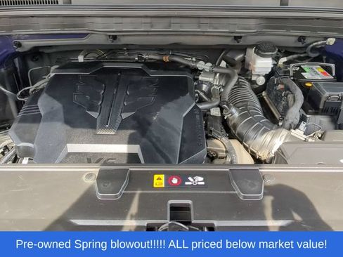 Used 2022 Kia Carnival LX FWD image 46