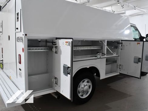 New 2026 Ford E-350 and Econoline 350 Super Duty w/ Power Equipment Group image 16