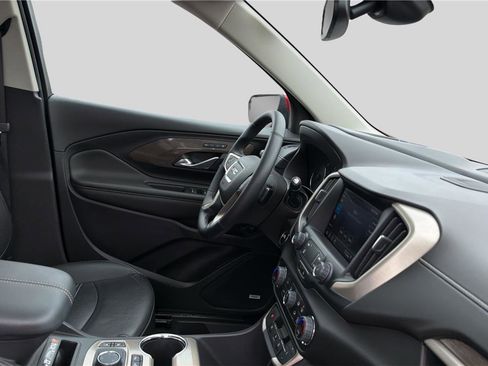 Used 2023 GMC Terrain Denali w/ Denali Premium Package image 25