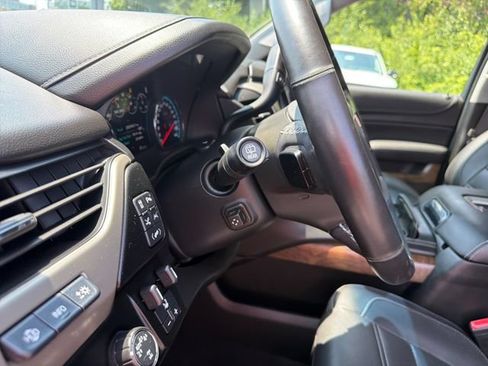 Used 2018 GMC Yukon Denali w/ Open Road Package AWD/4WD image 33