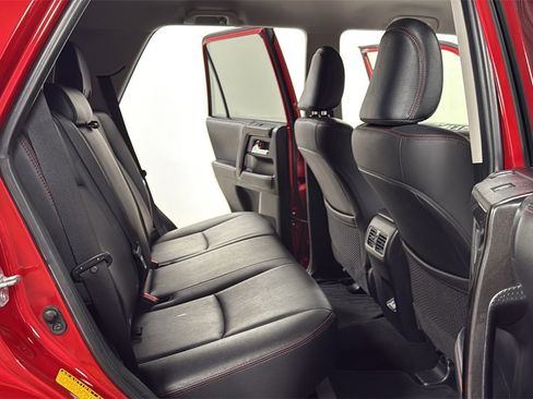 Used 2022 Toyota 4Runner TRD Off-Road Premium image 17