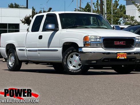 Used 1999 GMC Sierra 1500 2WD Extended Cab w/ Marketing Option Pkg image 1