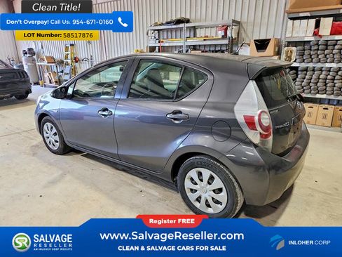 Used 2014 Toyota Prius C One FWD image 3