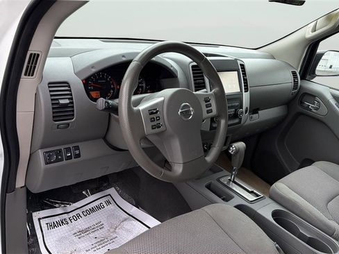 Used 2019 Nissan Frontier SV AWD/4WD image 17