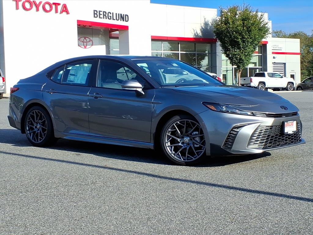 New 2026 Toyota Camry SE w/ Convenience Package FWD image 2