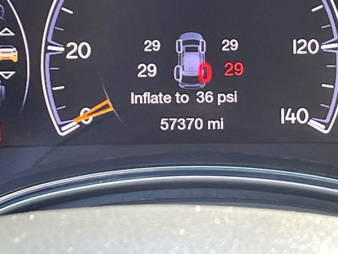 Used 2020 Jeep Grand Cherokee Altitude image 32