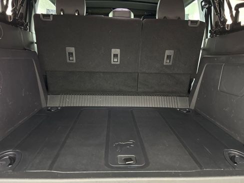 Used 2022 Ford Bronco Badlands image 38