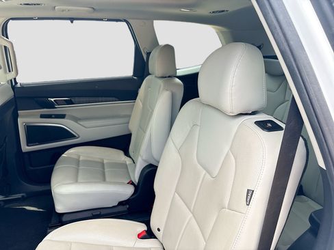 Used 2023 Kia Telluride SX FWD image 26