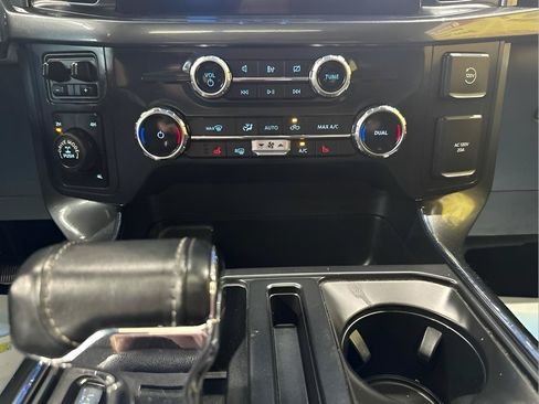 Used 2022 Ford F150 XLT w/ Equipment Group 302A High AWD/4WD image 17