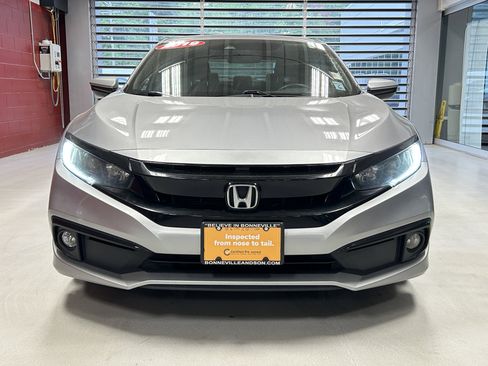 Used 2019 Honda Civic Sport image 12