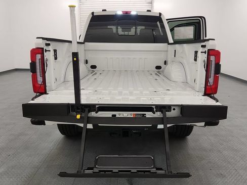 New 2026 Ford F250 Platinum AWD/4WD image 33