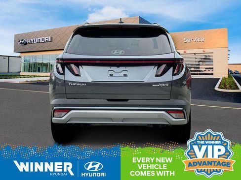 New 2025 Hyundai Tucson Limited image 7