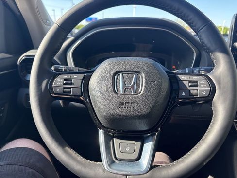 Used 2023 Honda Pilot Elite image 16