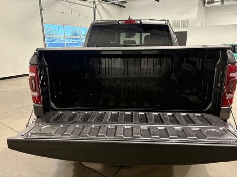 Used 2022 RAM 1500 Laramie AWD/4WD image 35