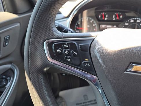 Used 2021 Chevrolet Malibu LT FWD image 18