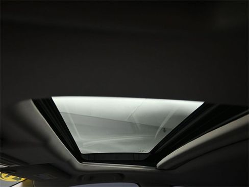 Used 2021 Honda Civic EX image 19