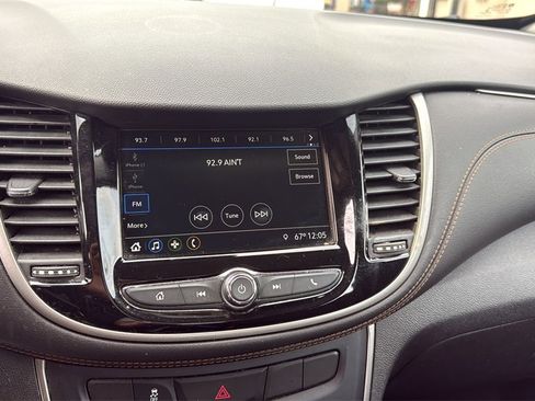 Used 2019 Chevrolet Trax LS image 9