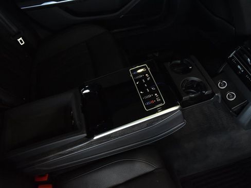 Used 2022 Audi A8 L 3.0T w/ Executive Package image 33