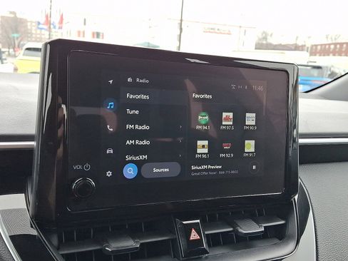 Used 2024 Toyota Corolla SE w/ SE Convenience Package image 16