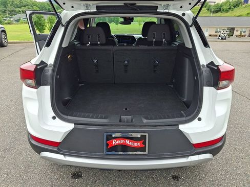 Used 2025 Chevrolet TrailBlazer LT AWD/4WD image 29