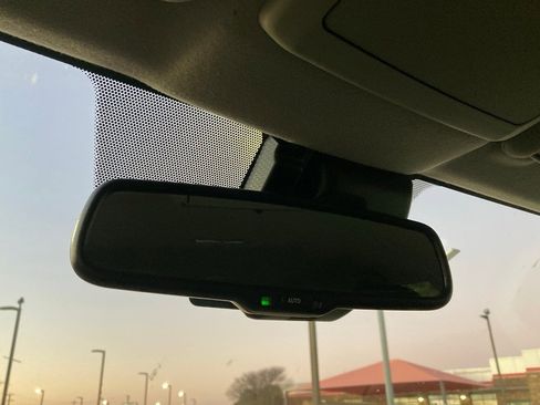 Used 2024 Toyota 4Runner SR5 Premium image 27