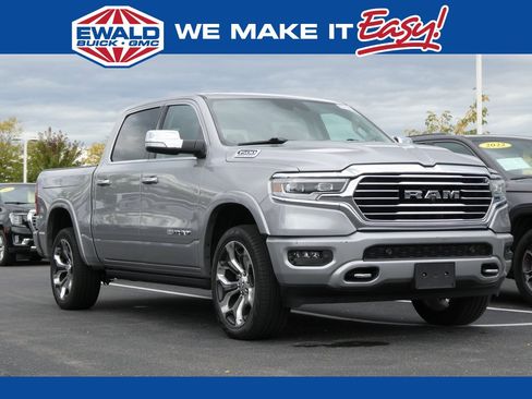 Used 2022 RAM 1500 Limited image 1
