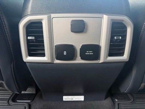 Used 2022 Ford F250 Lariat w/ Lariat Value Package image 15