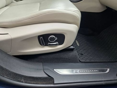 Used 2021 Jaguar F-PACE R-Dynamic S AWD/4WD image 34