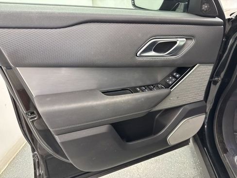 Used 2023 Land Rover Range Rover Velar HST AWD/4WD image 19