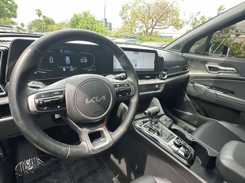 Certified 2024 Kia Sportage X-Line AWD/4WD image 13