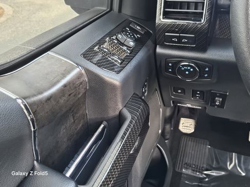 Used 2022 Ford F250 Lariat w/ Lariat Ultimate Package image 29