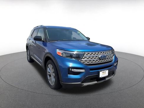 Used 2023 Ford Explorer Limited RWD image 3