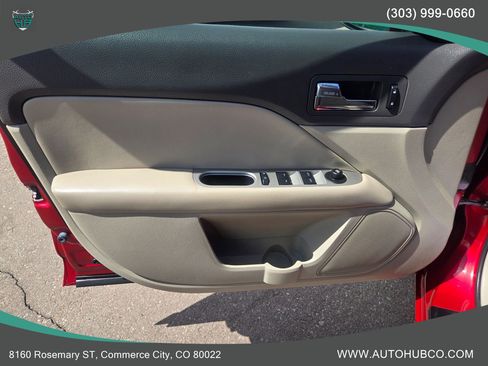 Used 2012 Ford Fusion SEL image 23