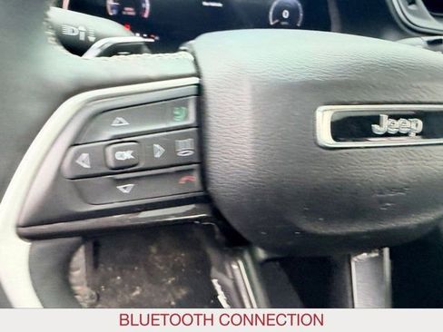 Used 2023 Jeep Grand Cherokee Altitude image 20