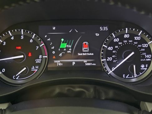 Used 2020 Toyota Highlander Limited AWD/4WD image 32