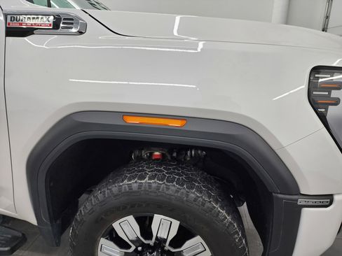 Used 2024 GMC Sierra 2500 Denali w/ Denali Reserve Package image 29