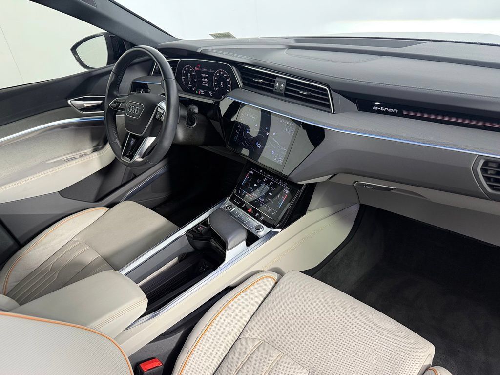 Used 2024 Audi Q8 e-tron Premium Plus w/ Prestige Package AWD/4WD image 21