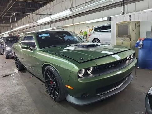 Used 2023 Dodge Challenger R/T w/ Shaker Package image 5