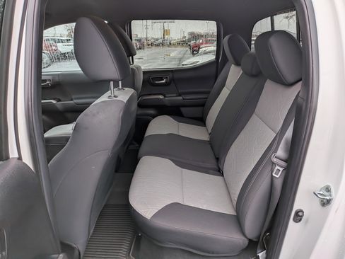 Used 2023 Toyota Tacoma TRD Sport image 20