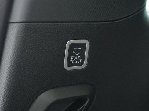 New 2026 Jeep Grand Wagoneer Limited image 18