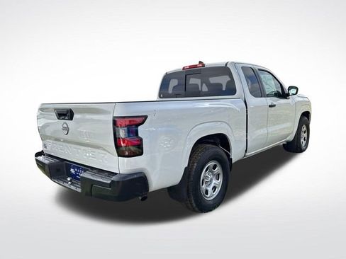 Used 2025 Nissan Frontier S w/ S Utility Package image 6