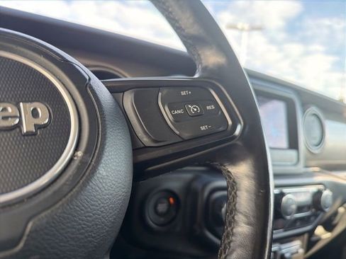 Used 2020 Jeep Wrangler Unlimited Sport image 33