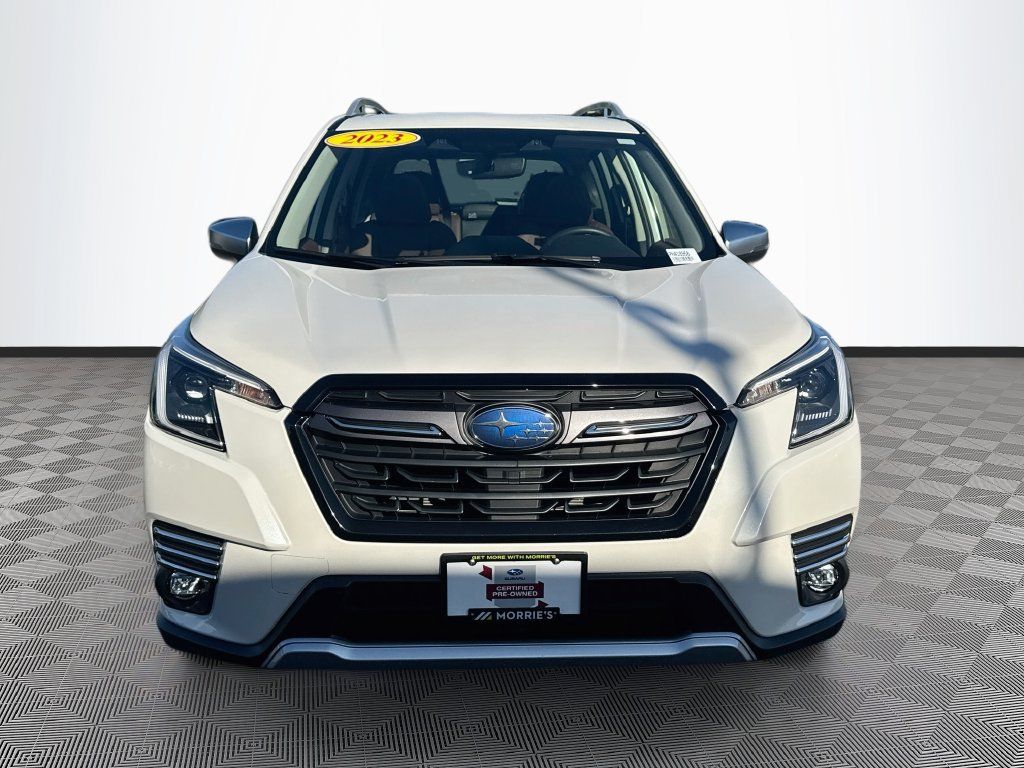 Certified 2023 Subaru Forester Touring AWD/4WD image 2