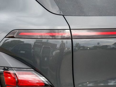 New 2026 Hyundai Kona SEL Premium AWD/4WD image 10