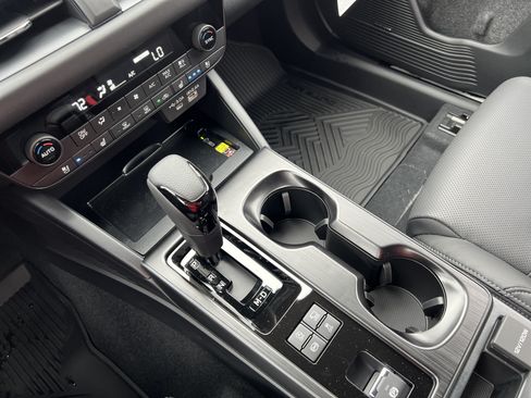 New 2026 Subaru Outback Touring XT AWD/4WD image 17