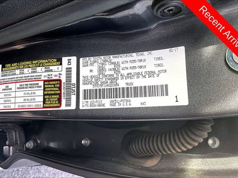 Used 2017 Toyota Tundra SR5 w/ SR5 Upgrade Package RWD image 9