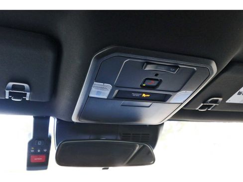 Used 2024 Toyota Tacoma SR image 21