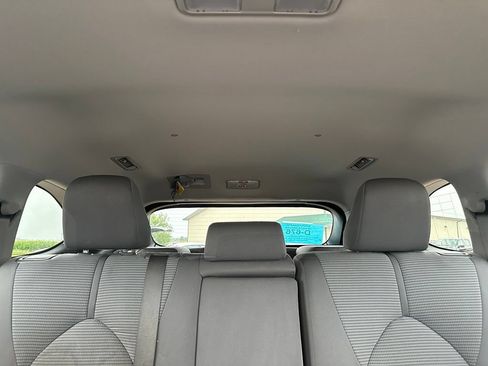 Used 2023 Toyota Highlander L FWD image 35