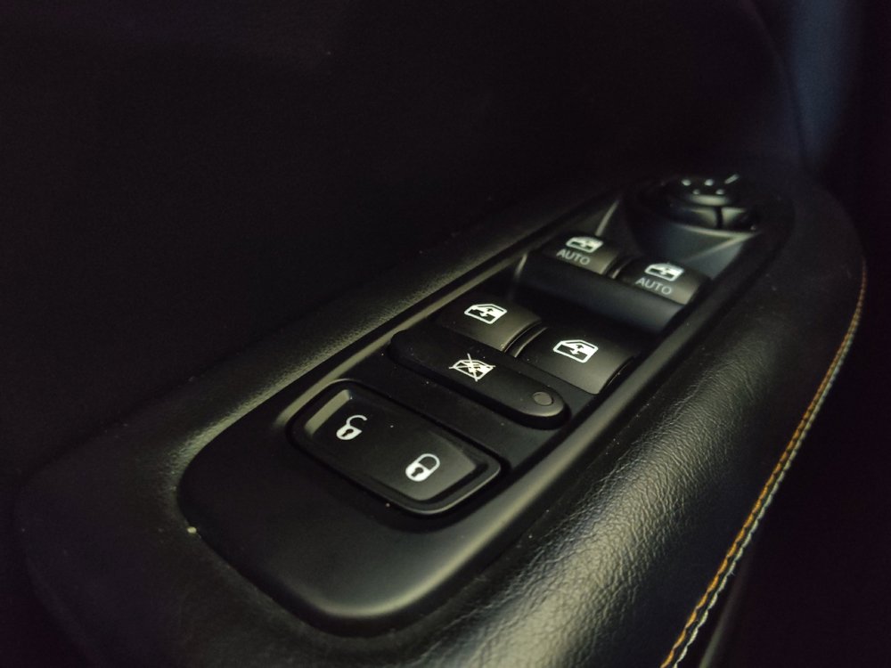 Used 2020 Jeep Compass Sport AWD/4WD image 27