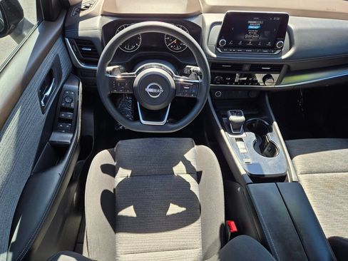 Used 2023 Nissan Rogue SV FWD image 13